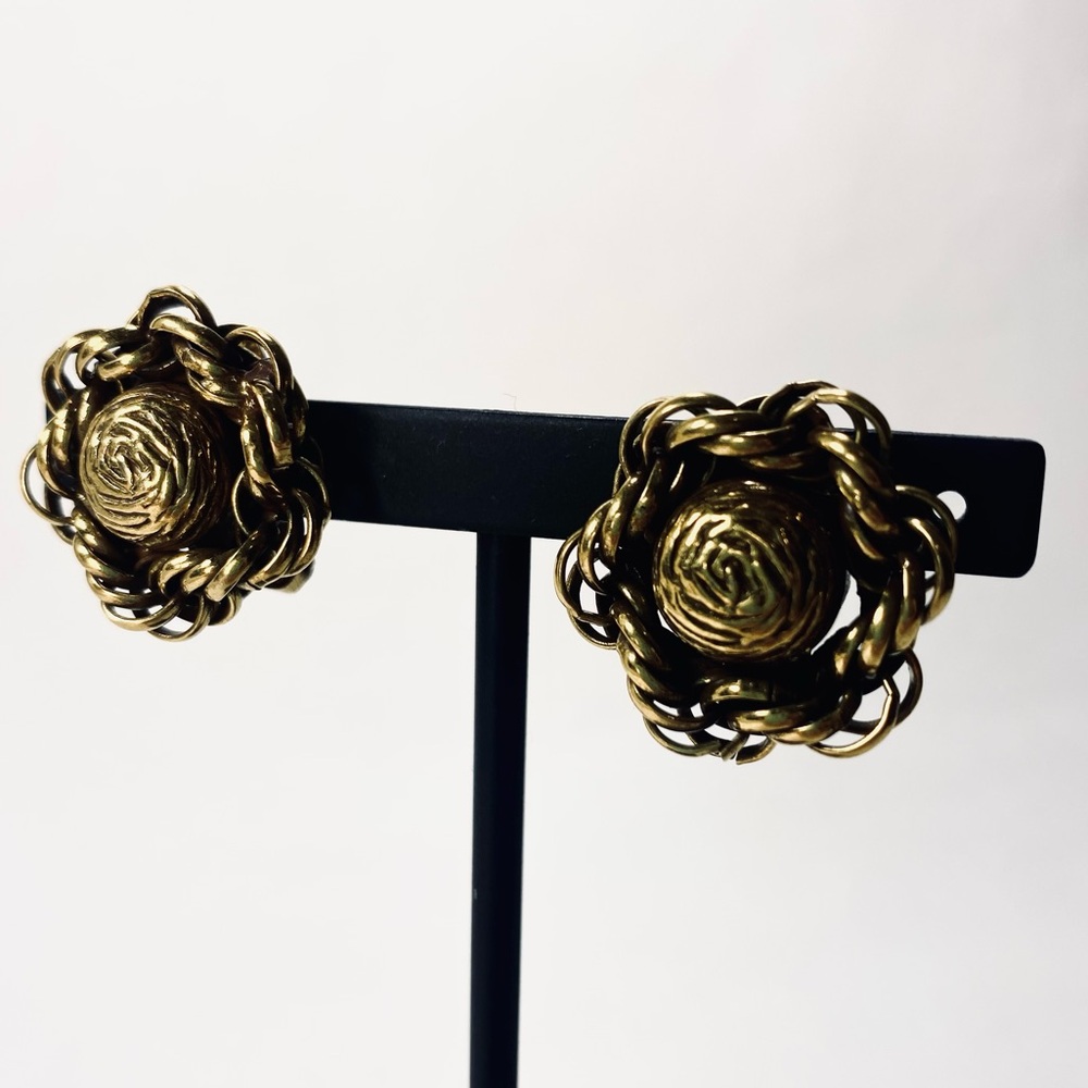 Vintage Goldtone Round Twist Clip-on Earrings